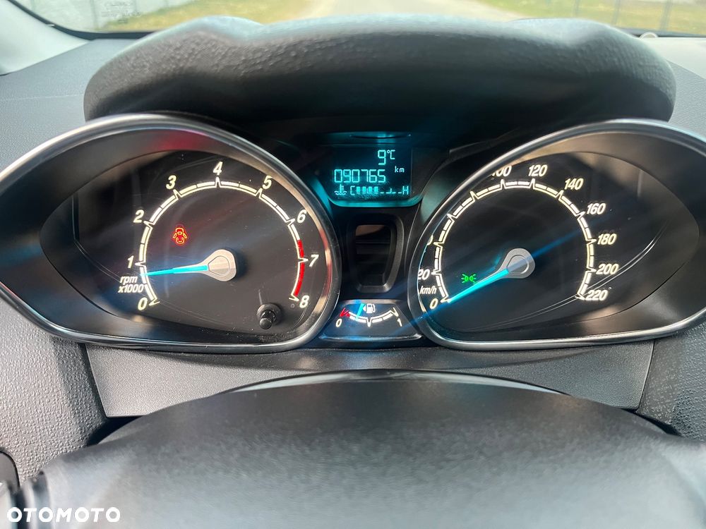 Ford Fiesta 1.25 Platinium X - 27