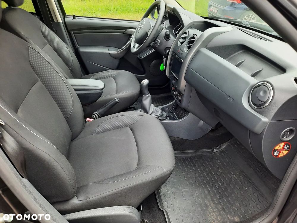 Dacia Duster 1.6 SCe Laureate S&S - 22