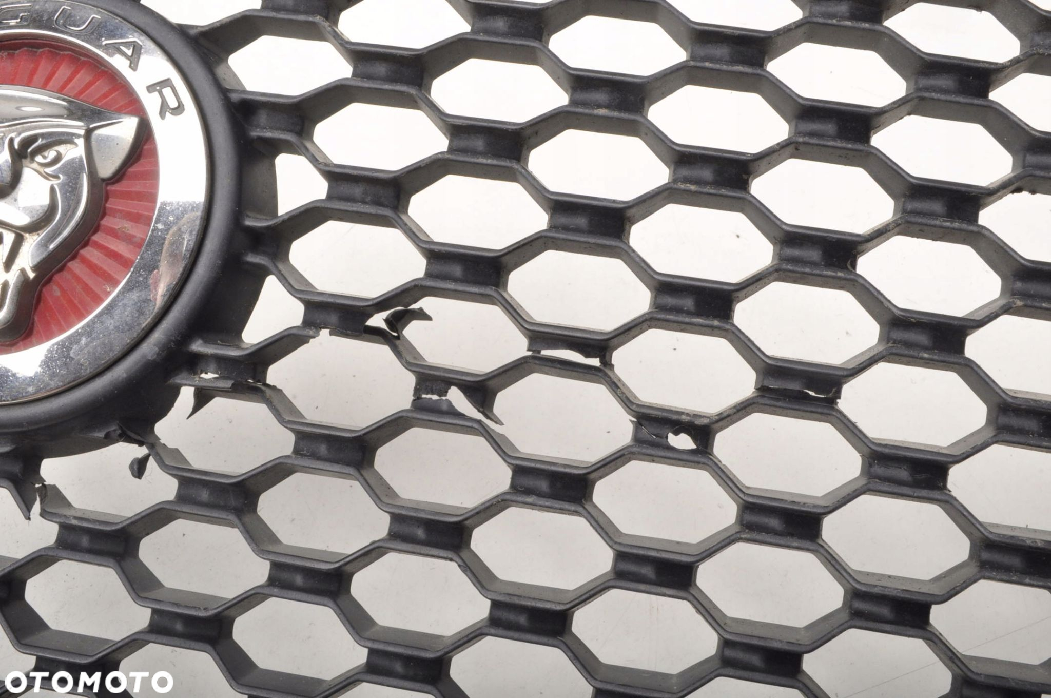 JAGUAR XF II ATRAPA GRILL GX63-018K28-A - 13