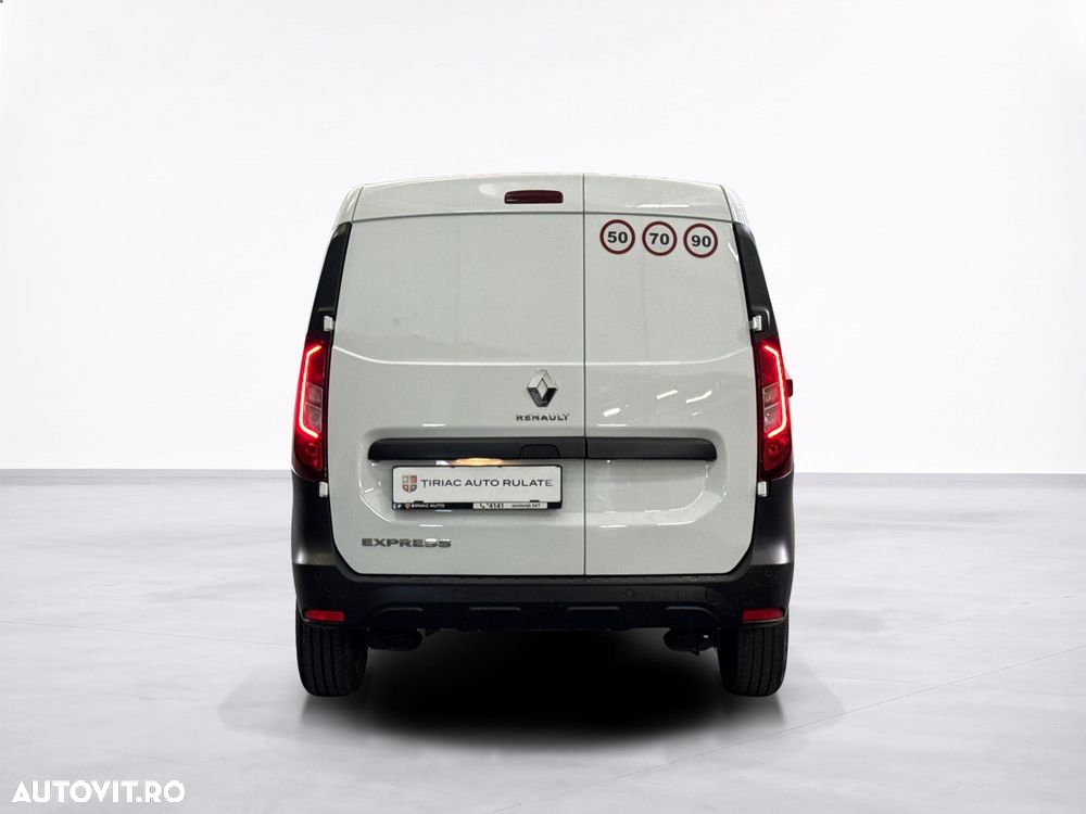 Renault Express - 5