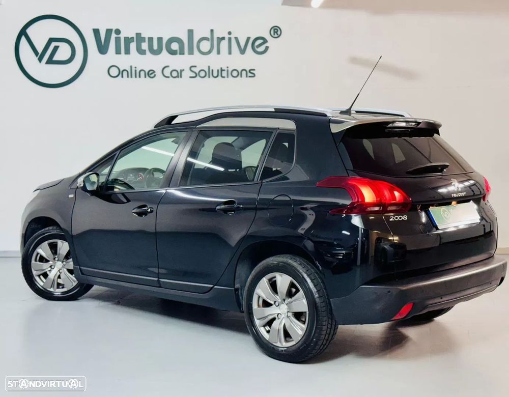 Peugeot 2008 1.6 BlueHDi Style - 9