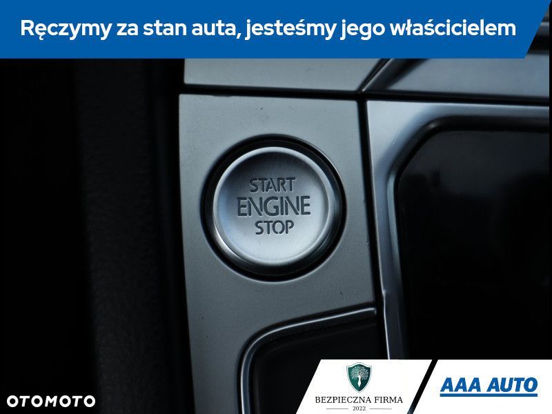 Volkswagen Passat - 16