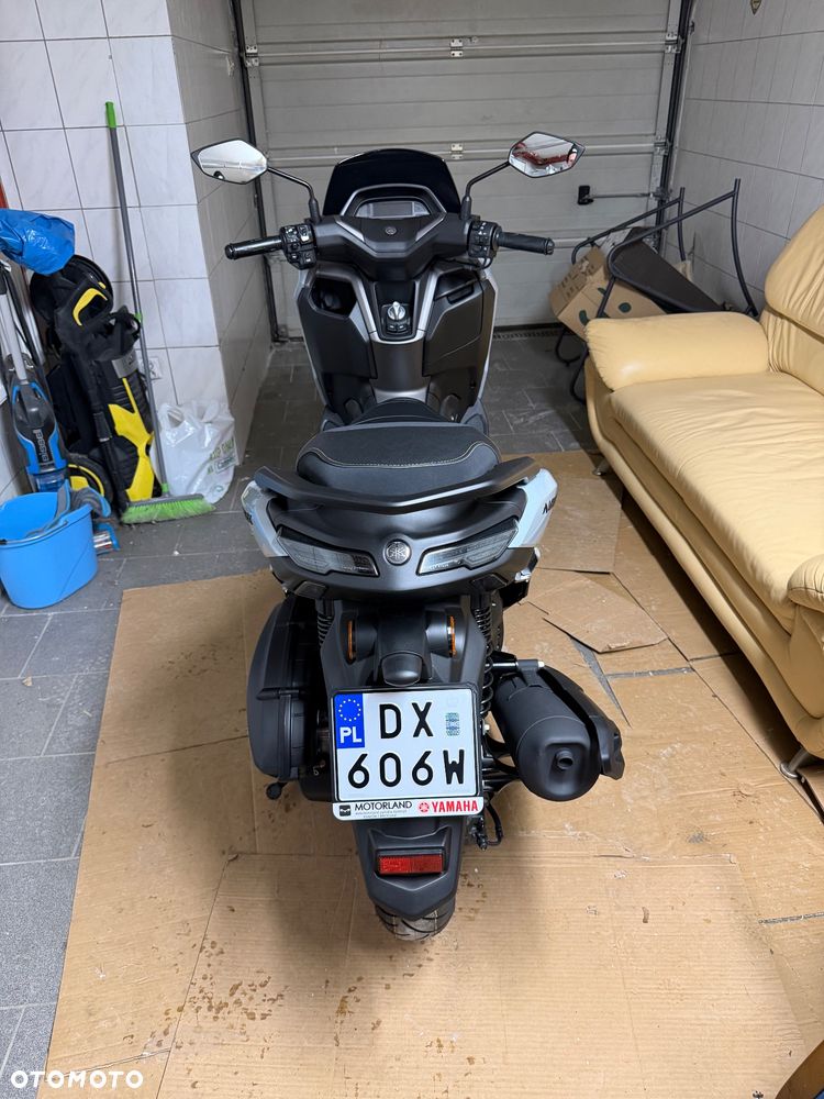 Yamaha NMAX - 6