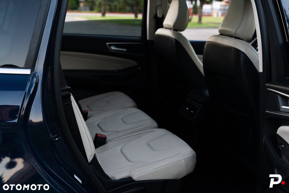 Ford S-Max 2.0 TDCi Titanium PowerShift - 32