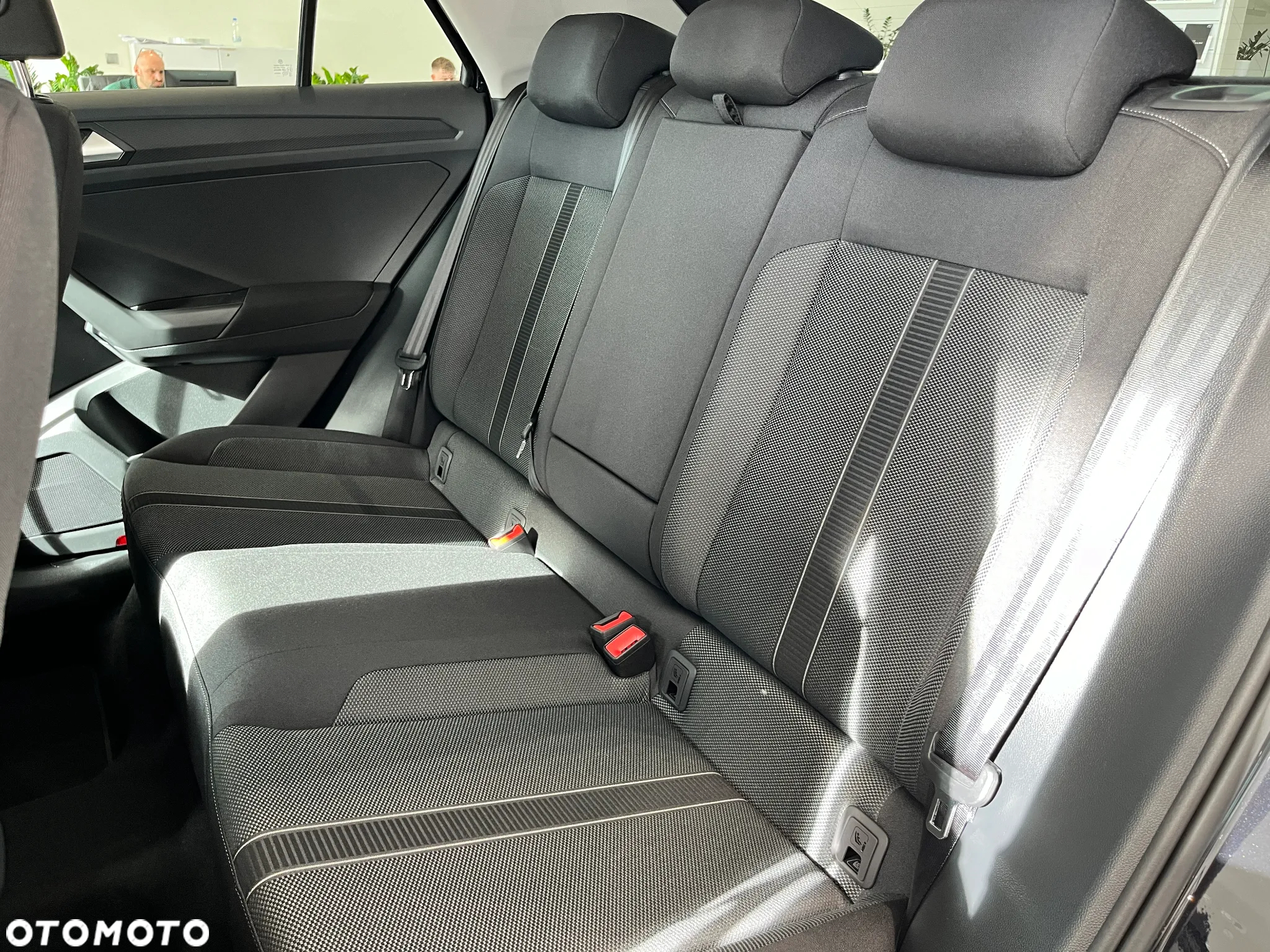 Volkswagen T-Roc 1.5 TSI Life Plus - 13