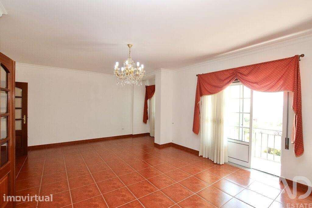 Apartamento T3 em Mangualde, Mesquitela e Cunha Alta - Grande imagem: 5/24