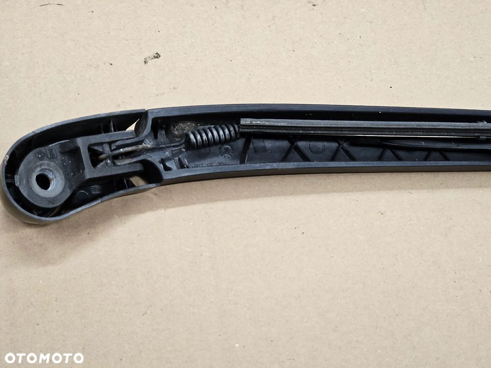Seat Ibiza 4 IV 6J ramię wycieraczki tył tylnej - 3
