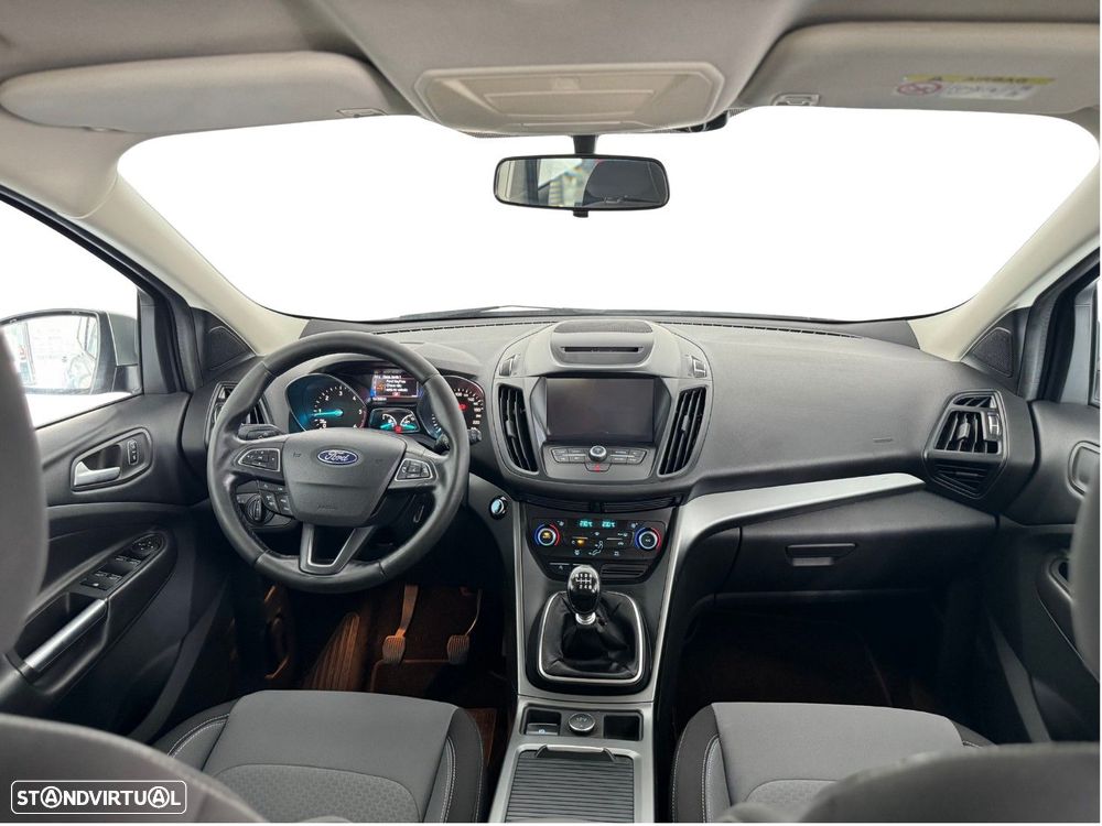 Ford Kuga 1.5 TDCi Business - 26