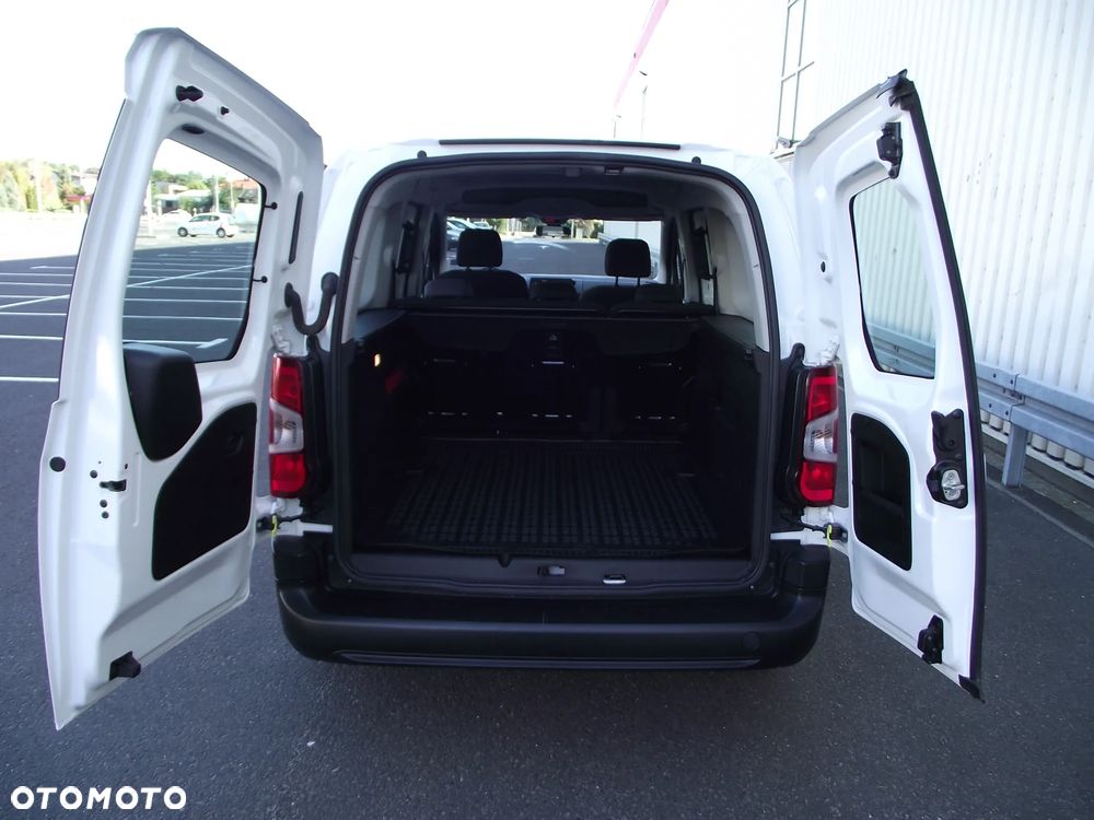 Toyota Proace City Verso Long 1.5 D-4D Business - 28