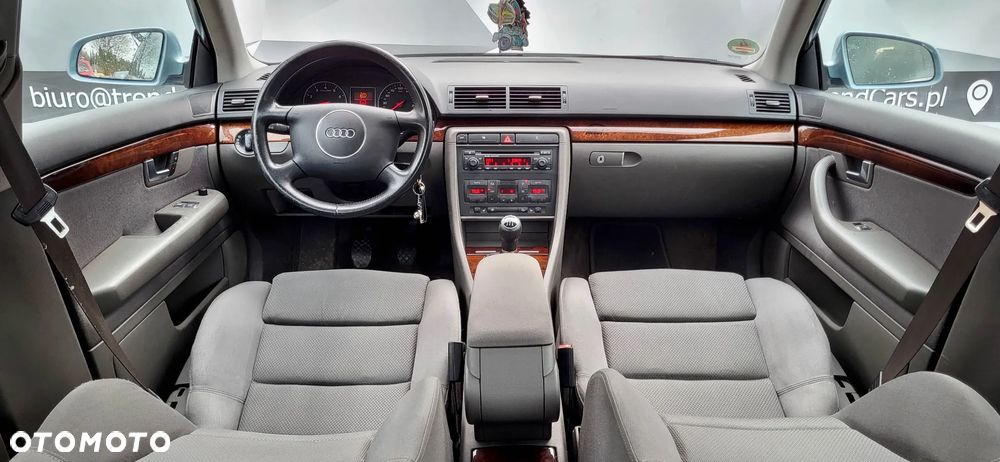 Audi A4 Avant 1.8 T - 8