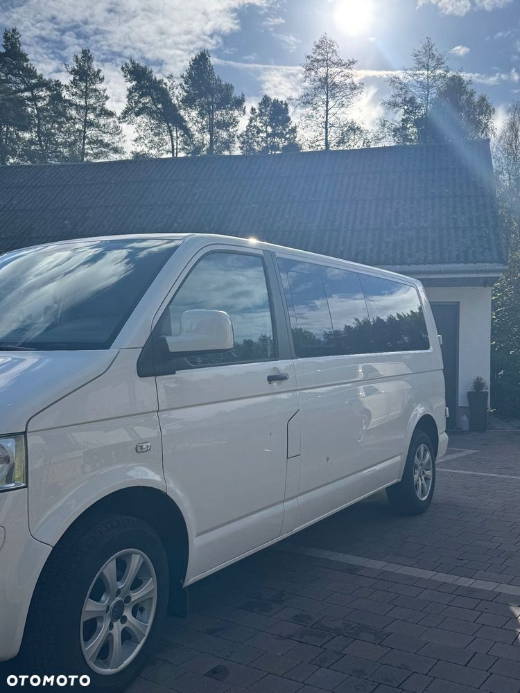 Volkswagen Caravelle - 5