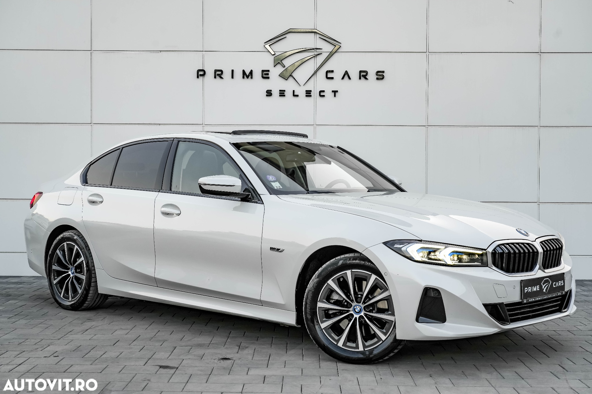 BMW Seria 3 320e Aut. Sport Line - 25