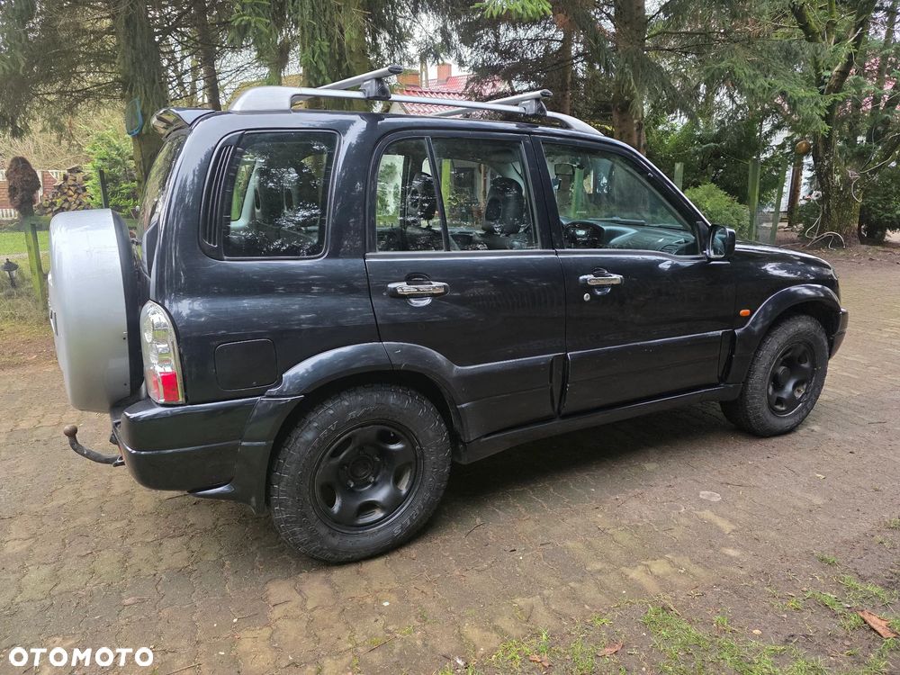 Suzuki Grand Vitara 2.0 Comfort Limited - 6