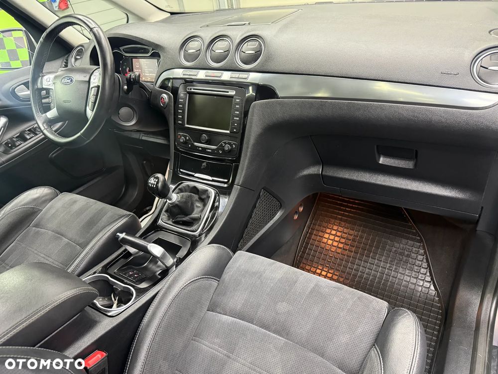 Ford Galaxy 2.0 TDCi Titanium - 21