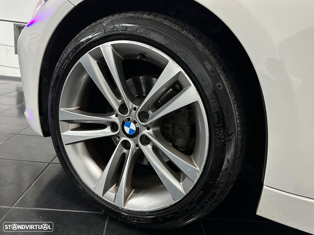 BMW 320 d Touring Sport-Aut. - 28