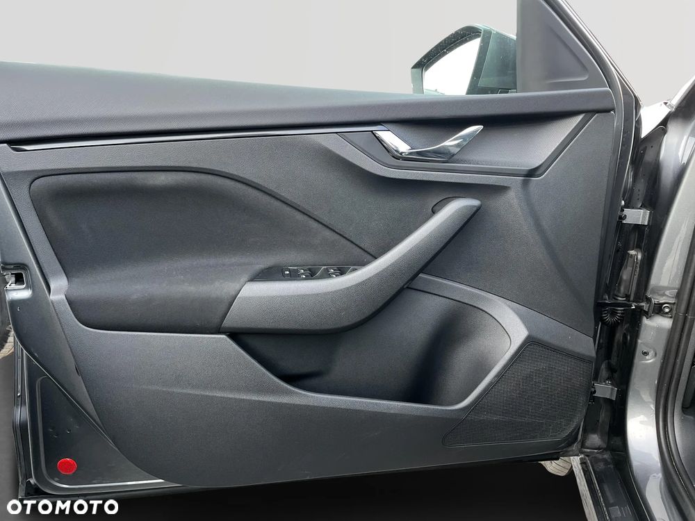 Skoda Kamiq 1.0 TSI Selection - 10