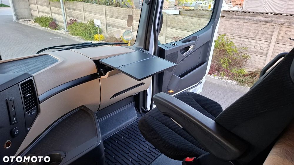 Mercedes-Benz ACTROS L / 1845 LS / STANDARD / KLIMA POSTOJOWA / NAVI / FULL LED / NOWE TACHO / SALON PL - 32