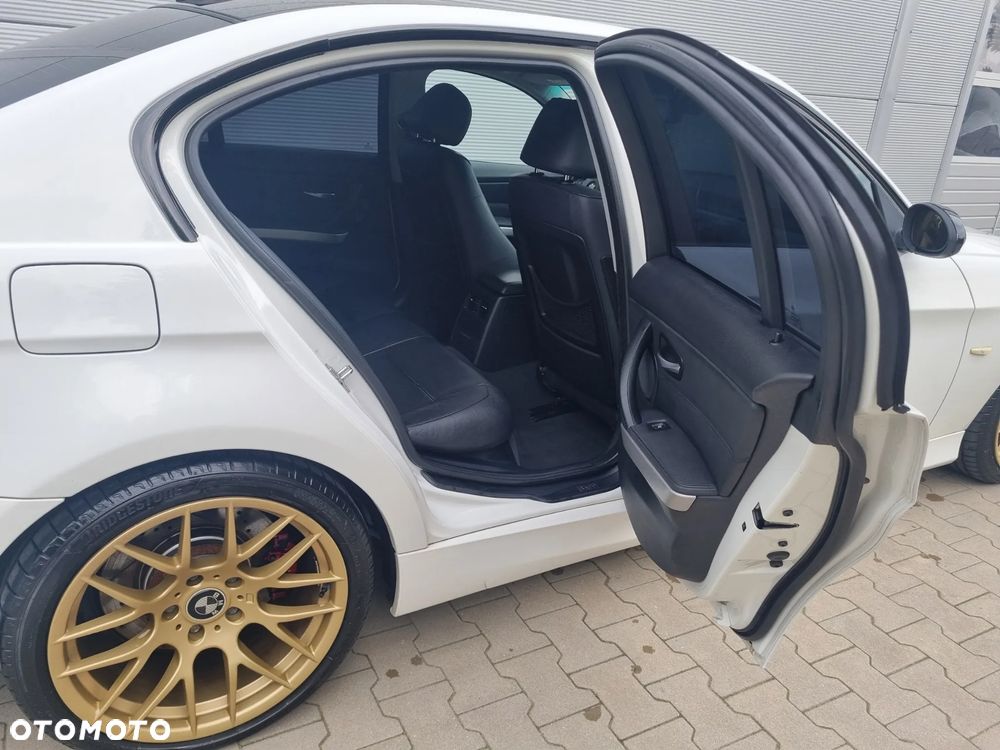 BMW Seria 3 335i - 19