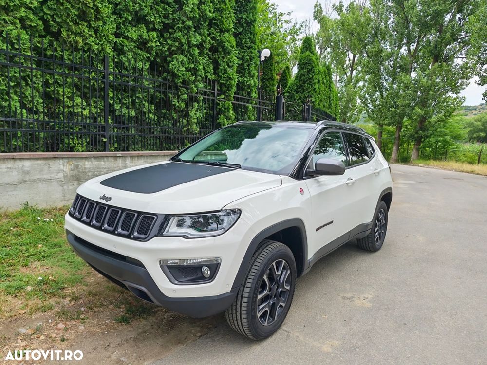 Jeep Compass 2.0 M-Jet 4x4 AT9 Low Trailhawk - 2
