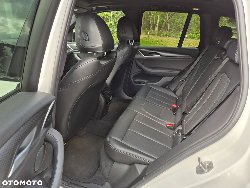 BMW X3 xDrive20d mHEV sport - 26