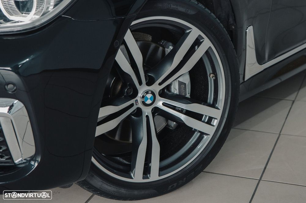 BMW 730 d Pack M - 4