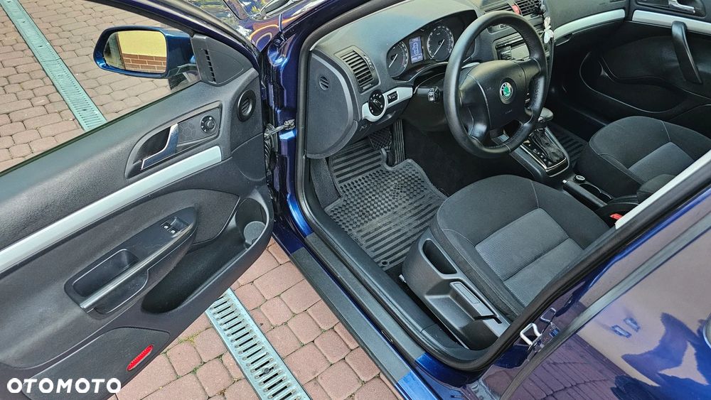 Skoda Octavia 1.6 Automatik Ambiente - 33
