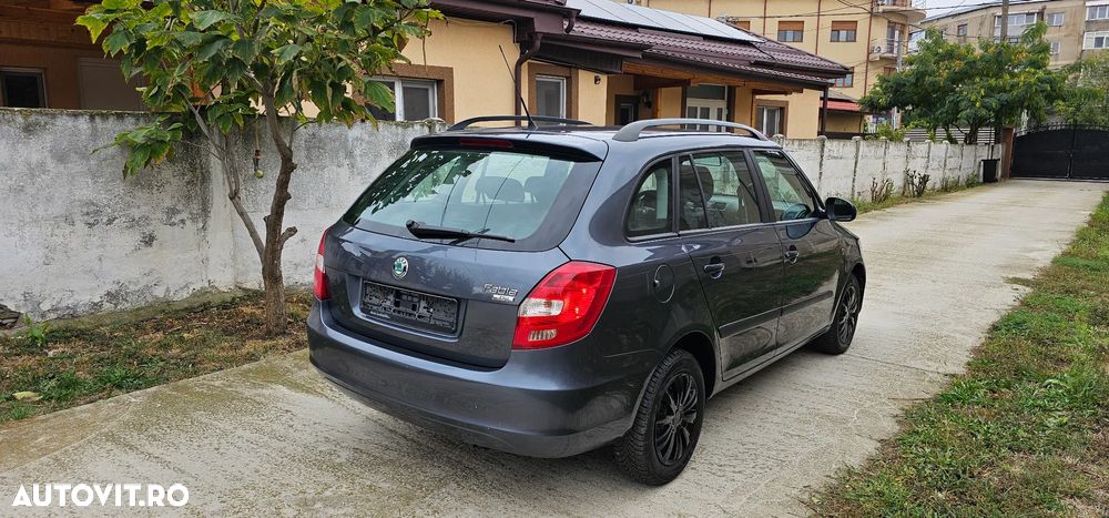 Skoda Fabia 1.2 TSI Ambiente - 5