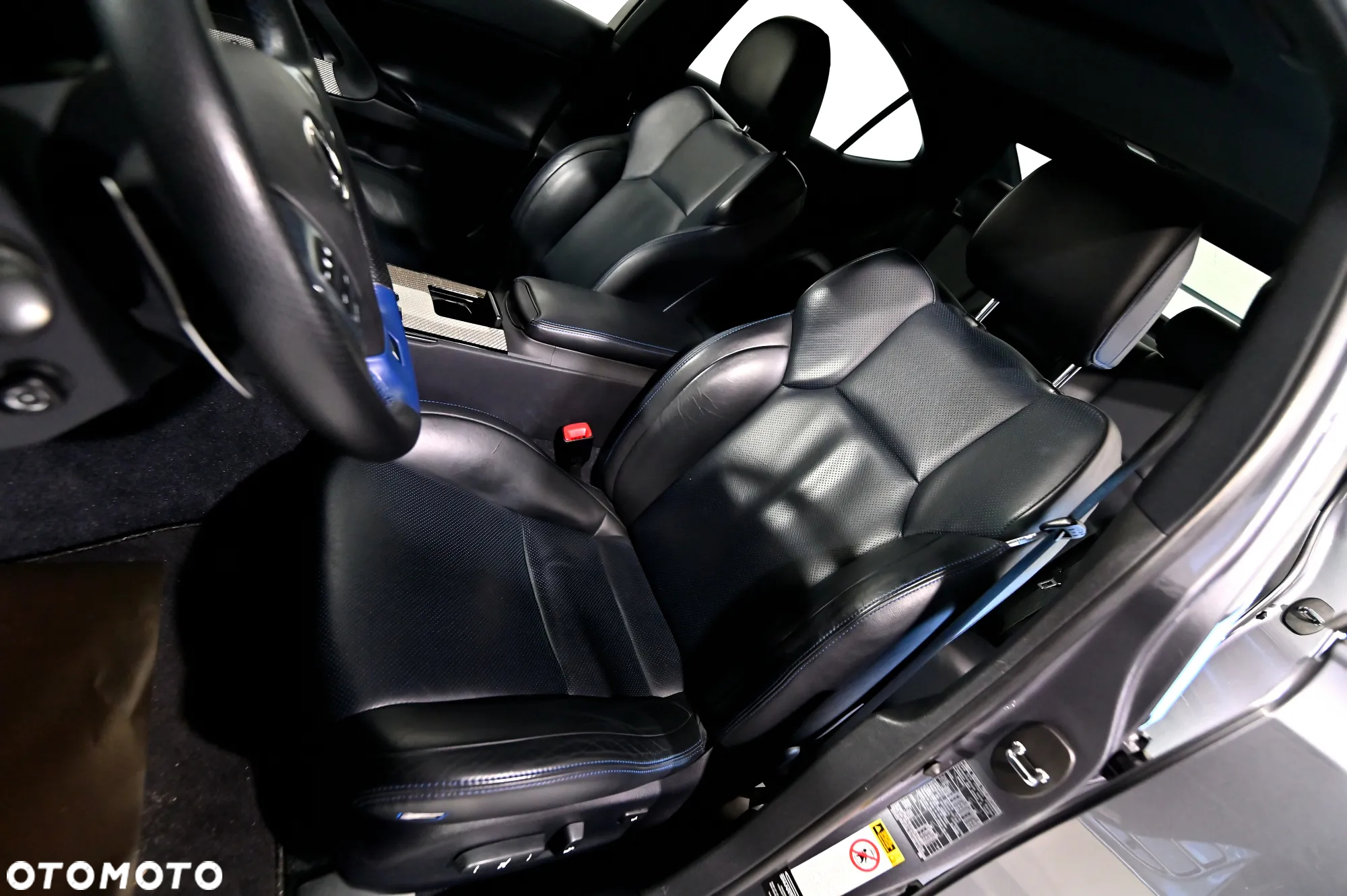 Lexus IS F - 7