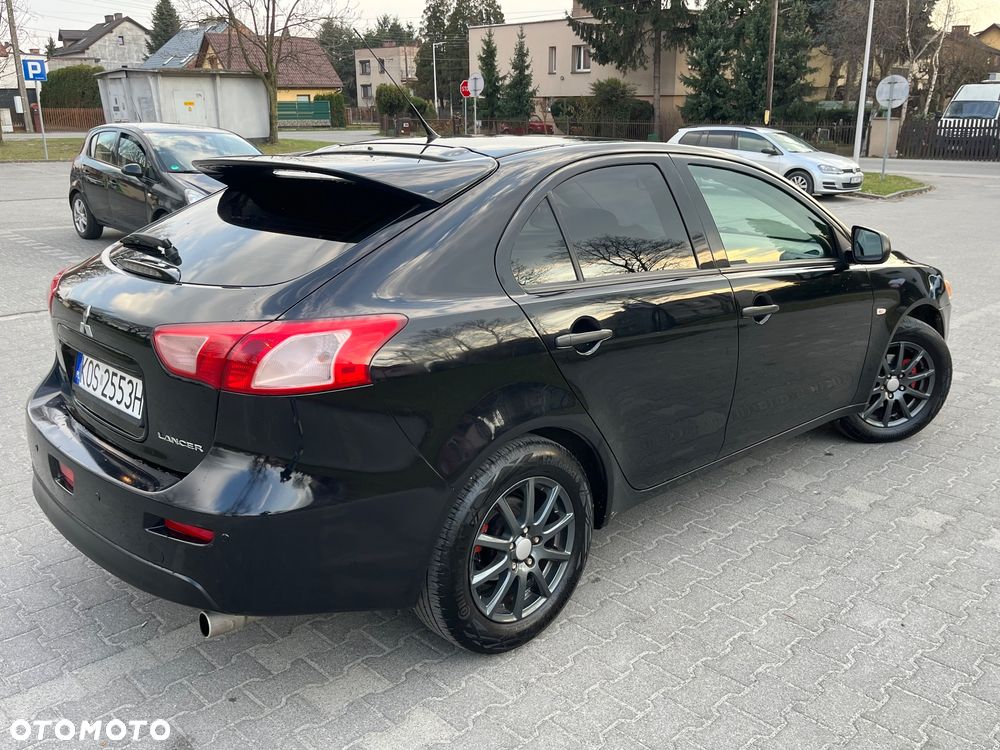 Mitsubishi Lancer 2.0 DID Intense - 11