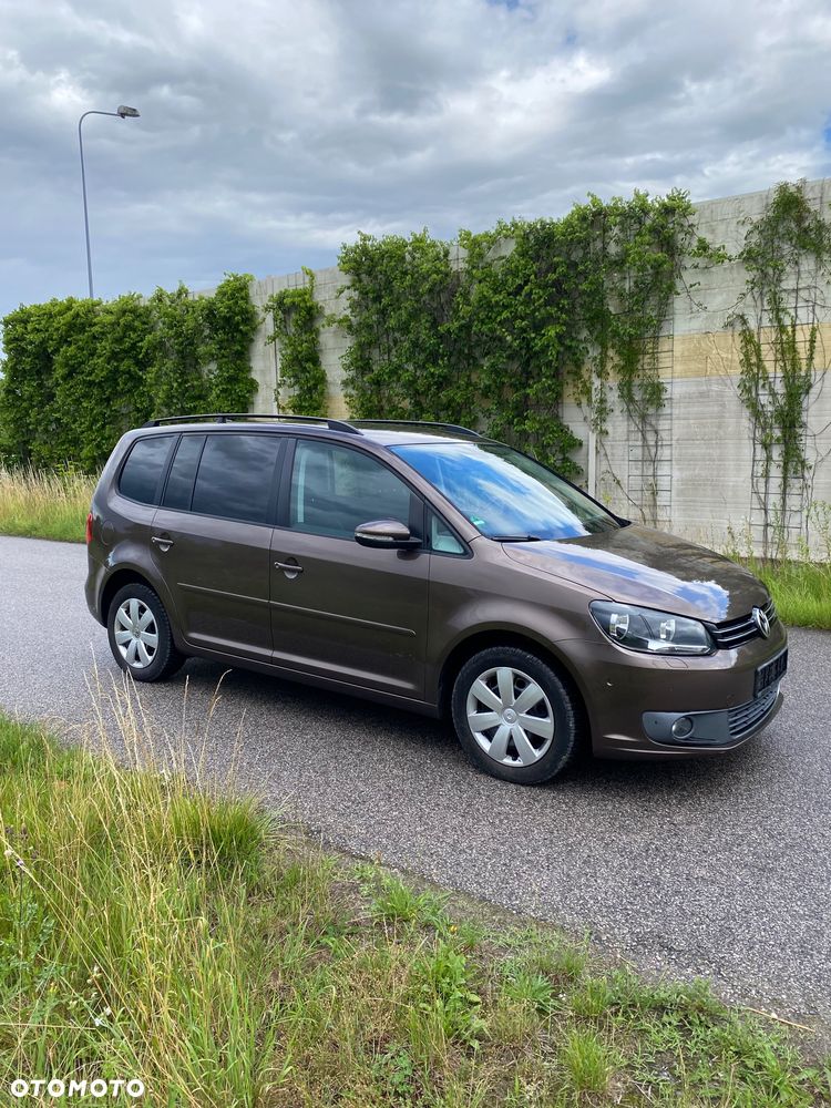 Volkswagen Touran 1.6 TDI DPF BlueMotion Technology Highline - 5