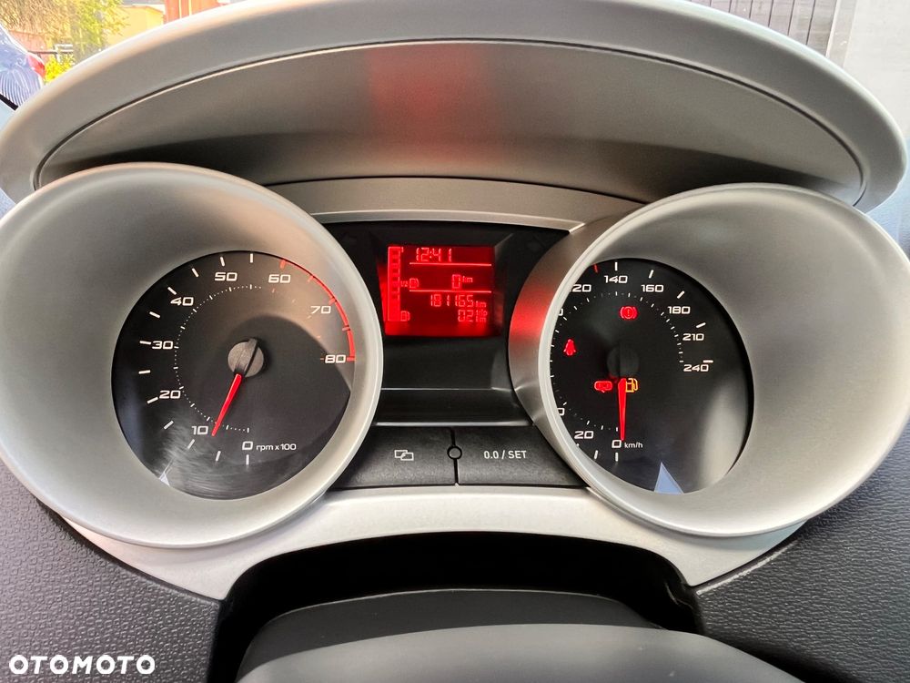 Seat Ibiza 1.4 16V Sport - 16