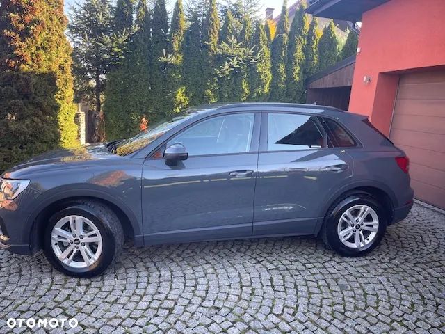 Audi Q3 35 TFSI S tronic - 4