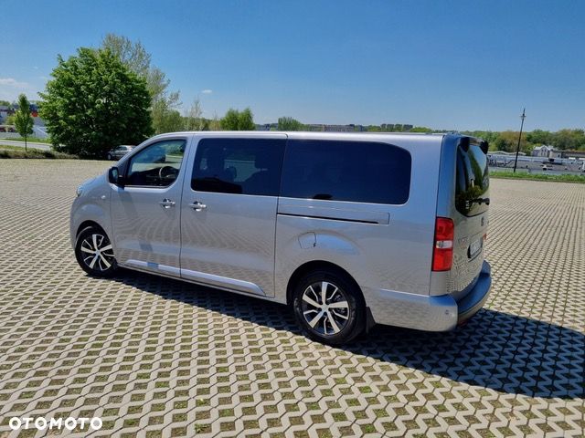 Toyota Proace Verso 2.0 D4-D Long VIP - 18