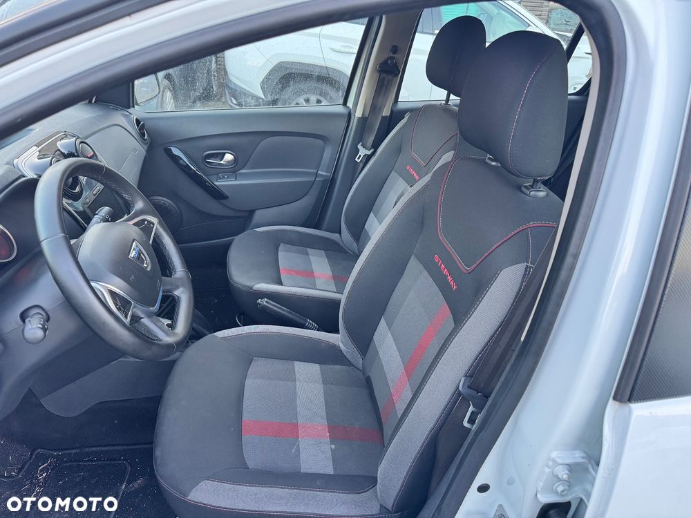 Dacia Logan TCe 90 (S&S) Stepway - 25