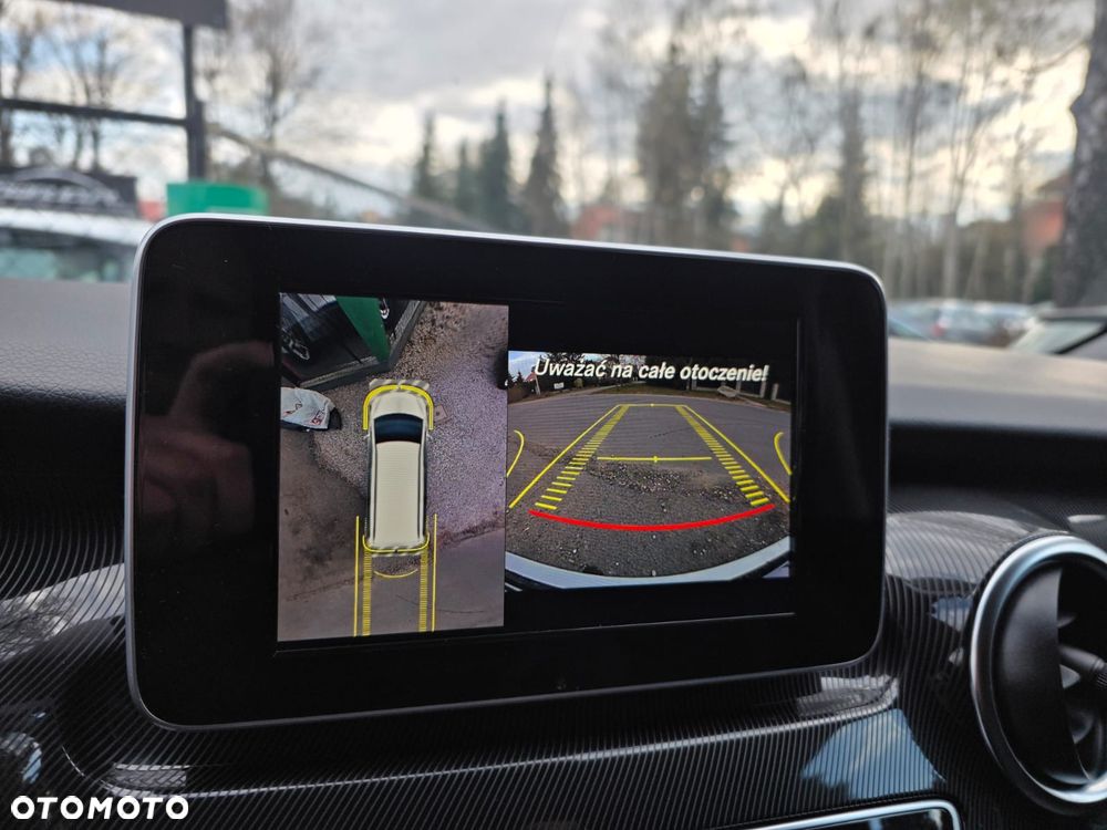 Mercedes-Benz Klasa V - 8