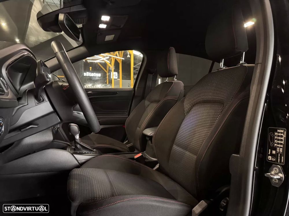 Ford Focus 1.0 EcoBoost MHEV ST-Line Aut. - 31