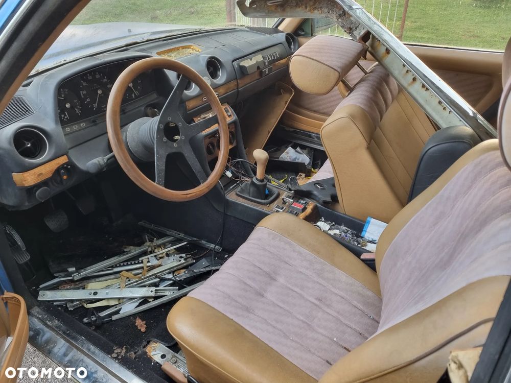 Mercedes-Benz W123 - 4