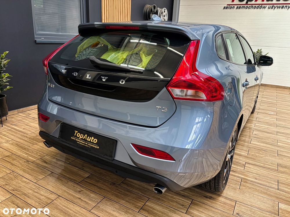Volvo V40 T3 Drive-E Momentum - 8