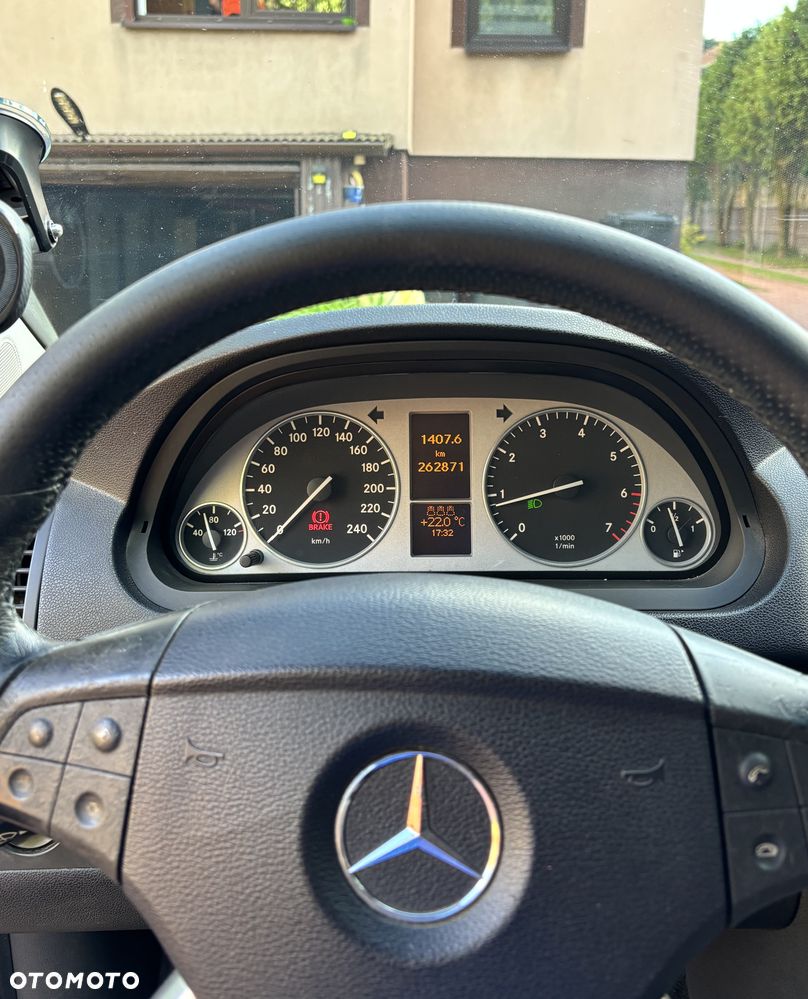 Mercedes-Benz Klasa B - 37