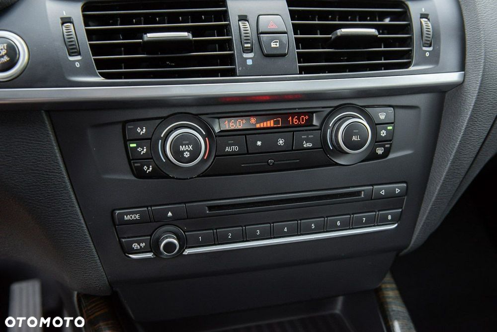 BMW X3 xDrive20d - 24