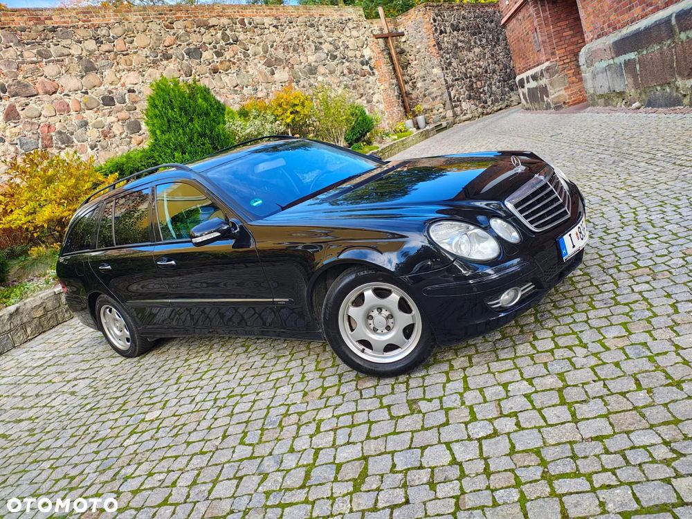 Mercedes-Benz Klasa E - 24