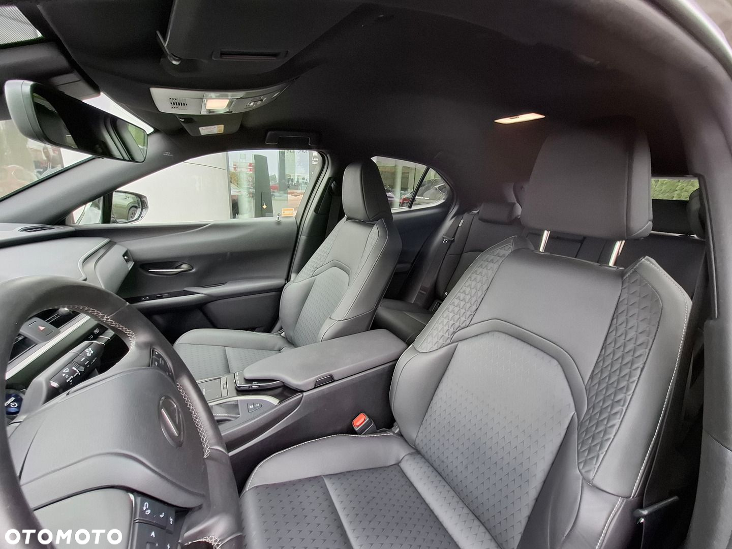 Lexus UX 250h GPF F Impression 2WD - 11