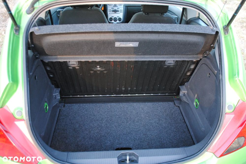 Opel Corsa 1.2 16V Color Edition - 13