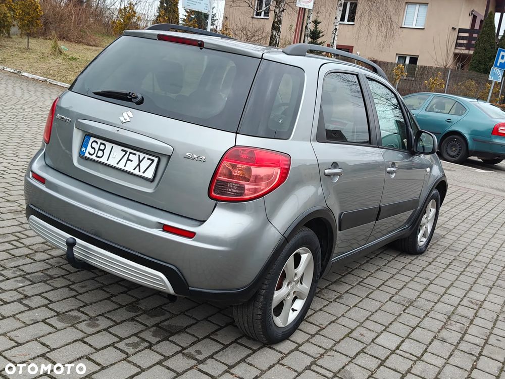 Suzuki SX4 1.9 DDiS DPF 4x2 Comfort - 10