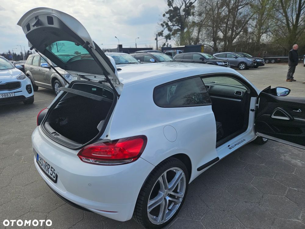 Volkswagen Scirocco 1.4 TSI Edition - 11