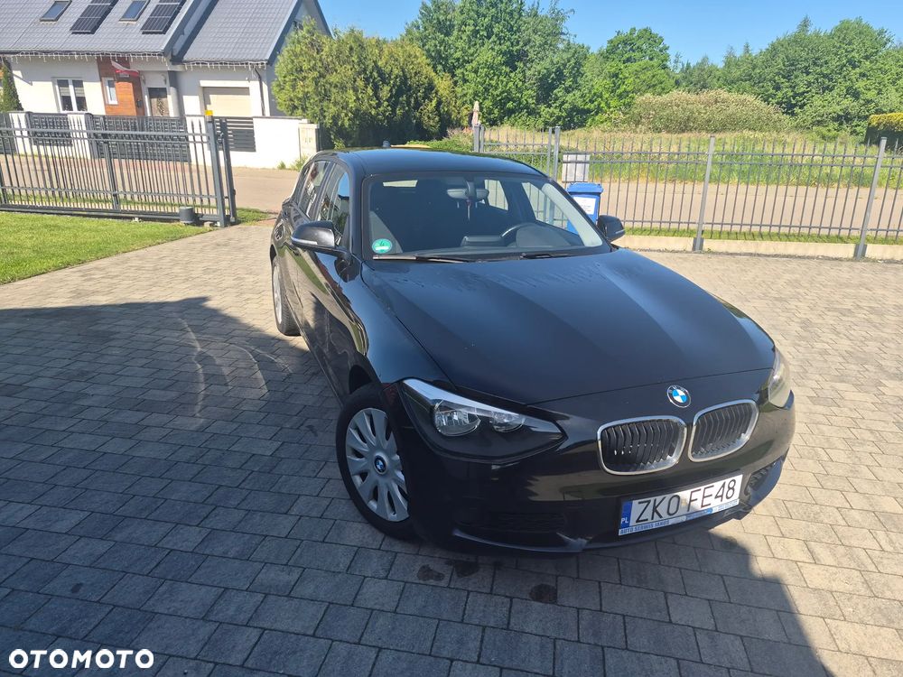 BMW Seria 1 116d - 8
