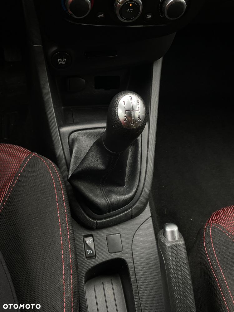 Renault Clio - 9
