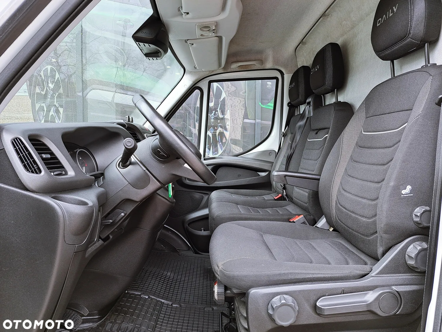 Iveco DAILY - 25