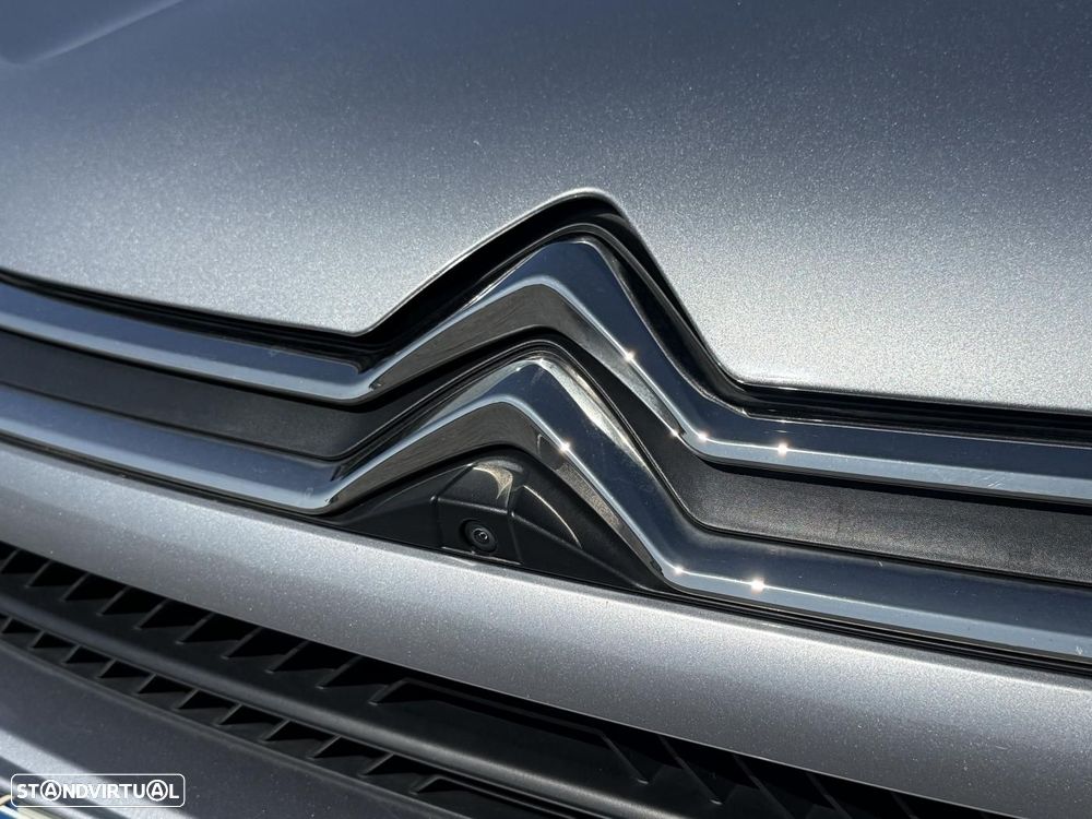 Citroën C4 1.2 PureTech Shine EAT8 - 21