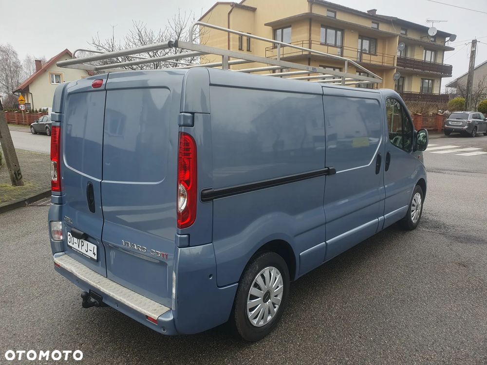 Opel Vivaro - 9
